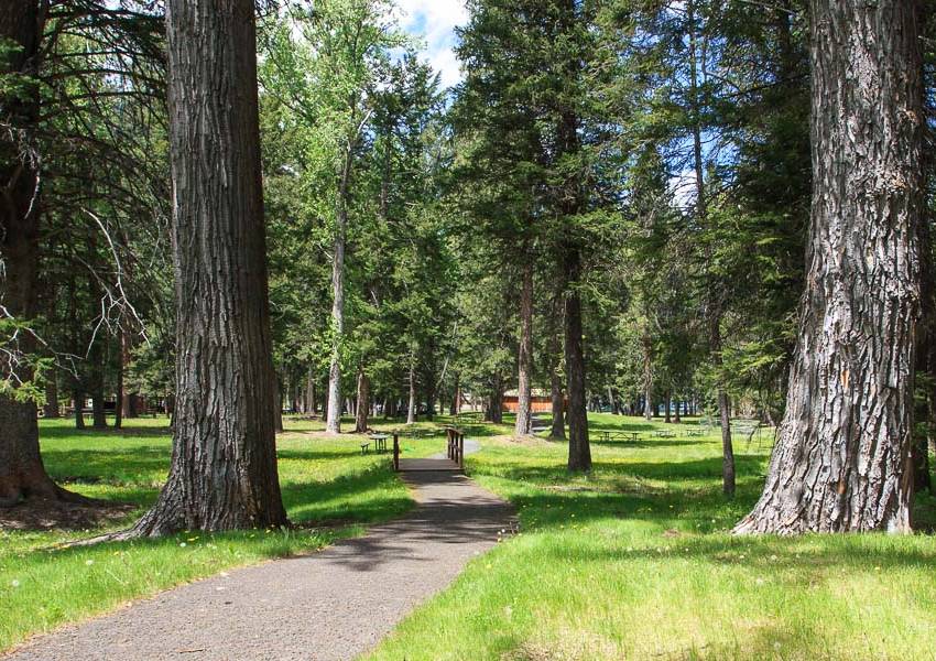 wallowa lake riverside d u